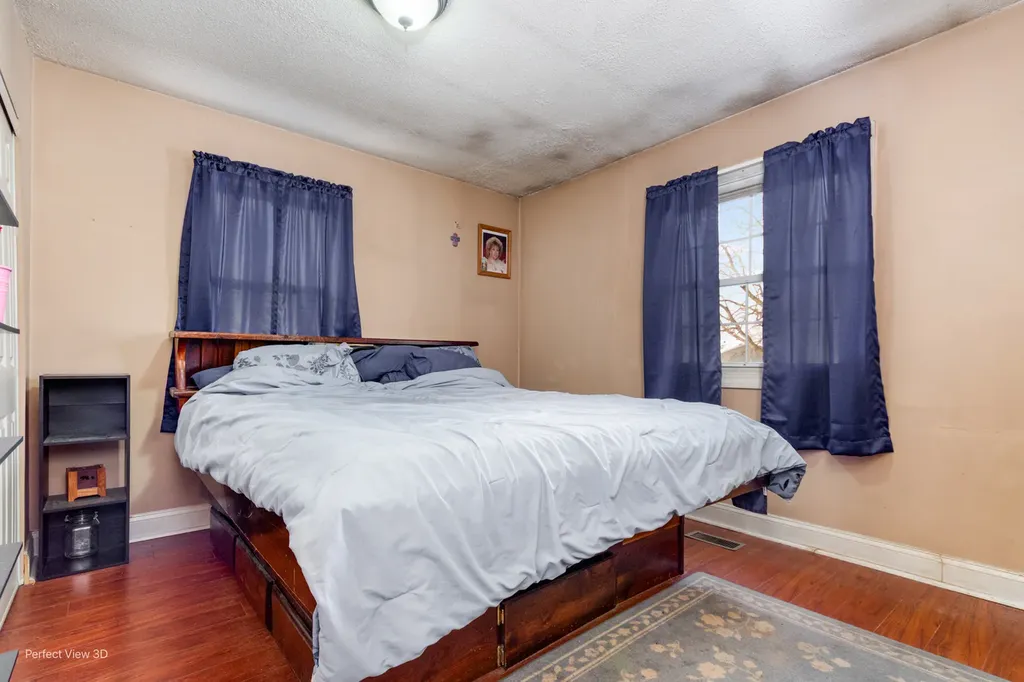 252 South Ashbury Avenue Bolingbrook IL 60440