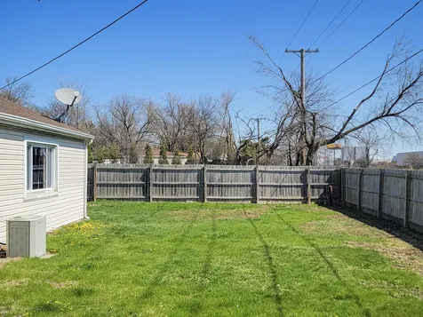 252 South Ashbury Avenue Bolingbrook IL 60440