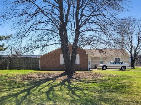 252 South Ashbury Avenue Bolingbrook IL 60440