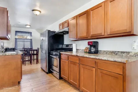252 South Ashbury Avenue Bolingbrook IL 60440