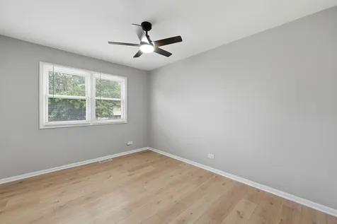 17690 Hillcrest Drive Country Club Hills IL 60478