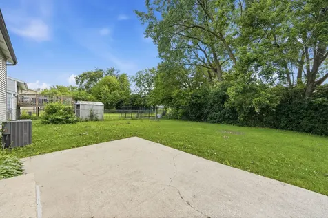 17690 Hillcrest Drive Country Club Hills IL 60478