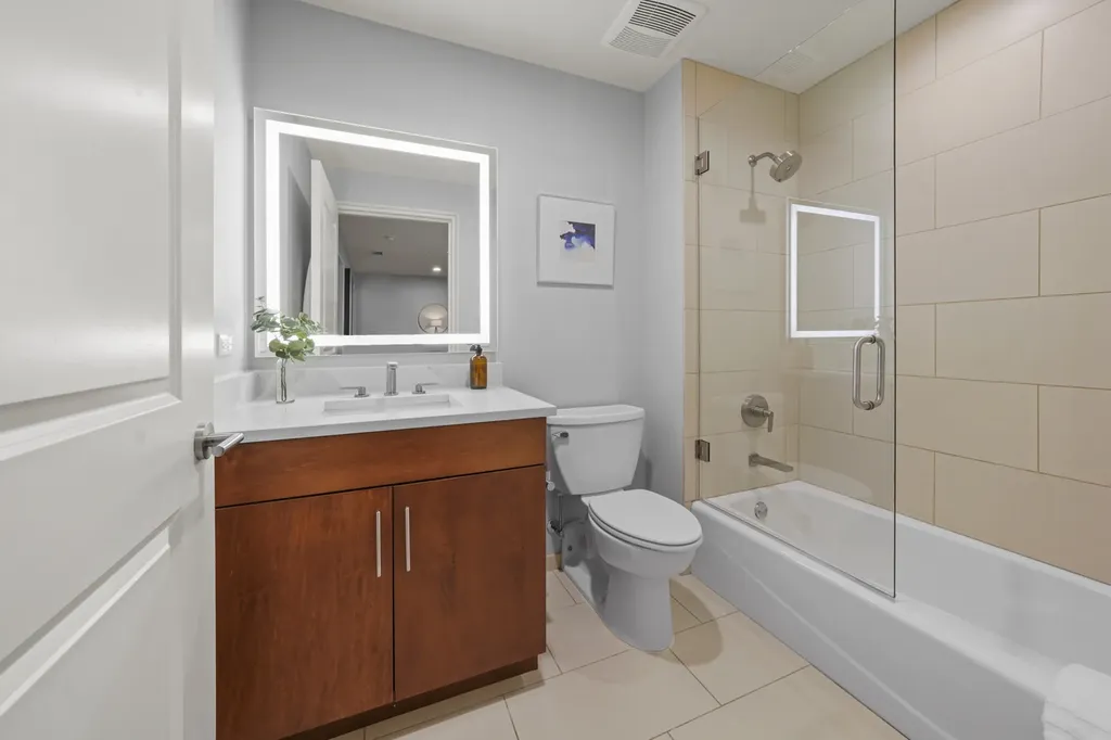 850 North Lake Shore Drive Chicago IL 60611
