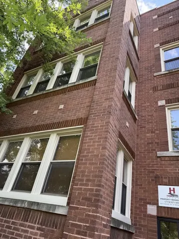 4027 West Crystal Street Chicago IL 60651