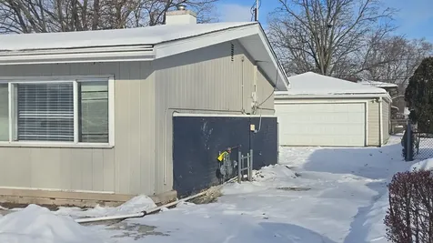 474 163RD Place Calumet City IL 60409