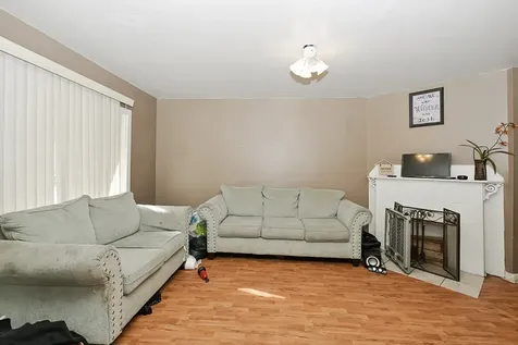 6706 South Parnell Avenue Chicago IL 60621
