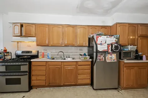 6706 South Parnell Avenue Chicago IL 60621