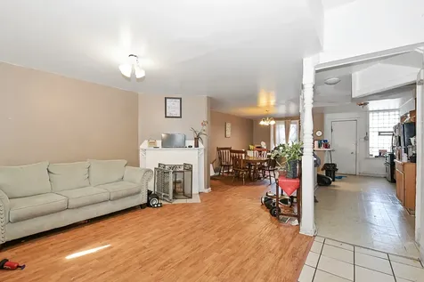 6706 South Parnell Avenue Chicago IL 60621