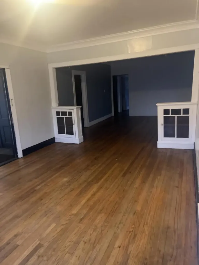 237 West 114th Street Chicago IL 60628