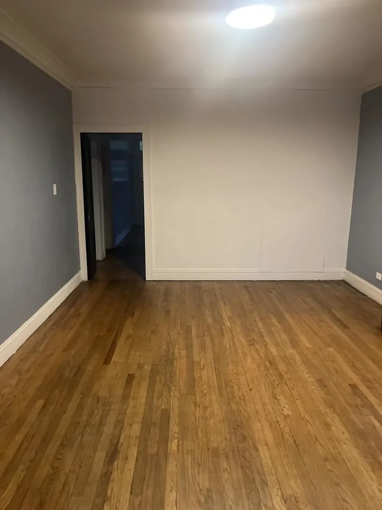 237 West 114th Street Chicago IL 60628