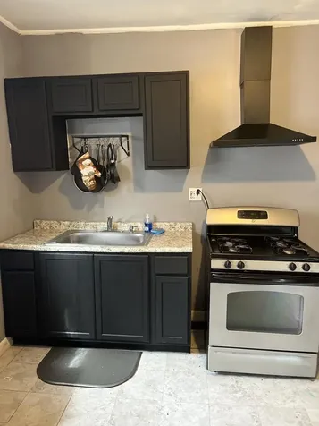 237 West 114th Street Chicago IL 60628