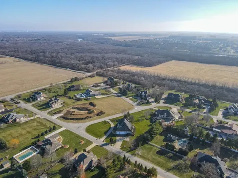 1007 Country Lane Bourbonnais IL 60914