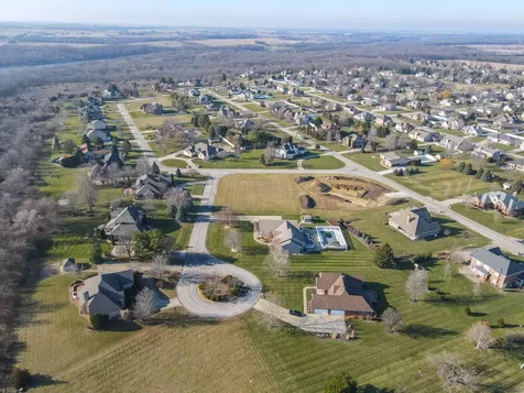1007 Country Lane Bourbonnais IL 60914