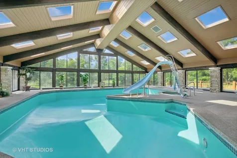 153 Algonquin Road Barrington Hills IL 60010