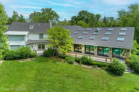 153 Algonquin Road Barrington Hills IL 60010