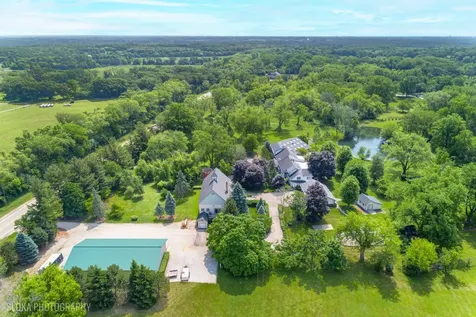 153 Algonquin Road Barrington Hills IL 60010