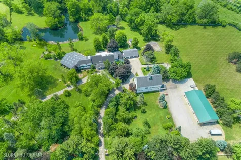 153 Algonquin Road Barrington Hills IL 60010