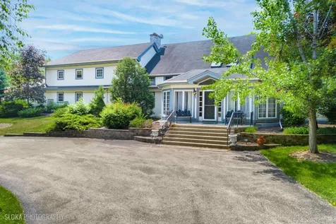 153 Algonquin Road Barrington Hills IL 60010