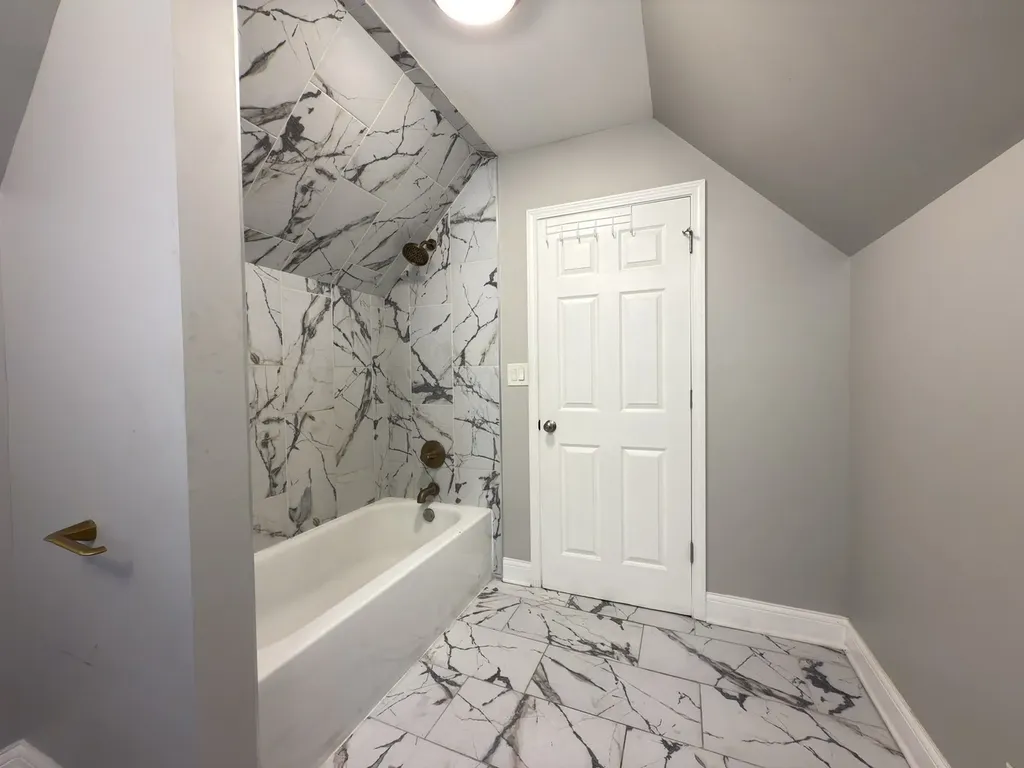 11322 South Normal Avenue Chicago IL 60628