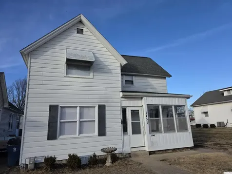 1431 Spruce Street Quincy IL 62301
