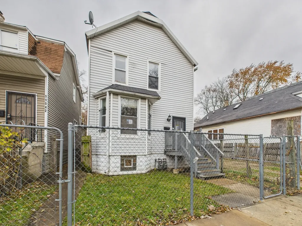11540 South Yale Avenue Chicago IL 60628