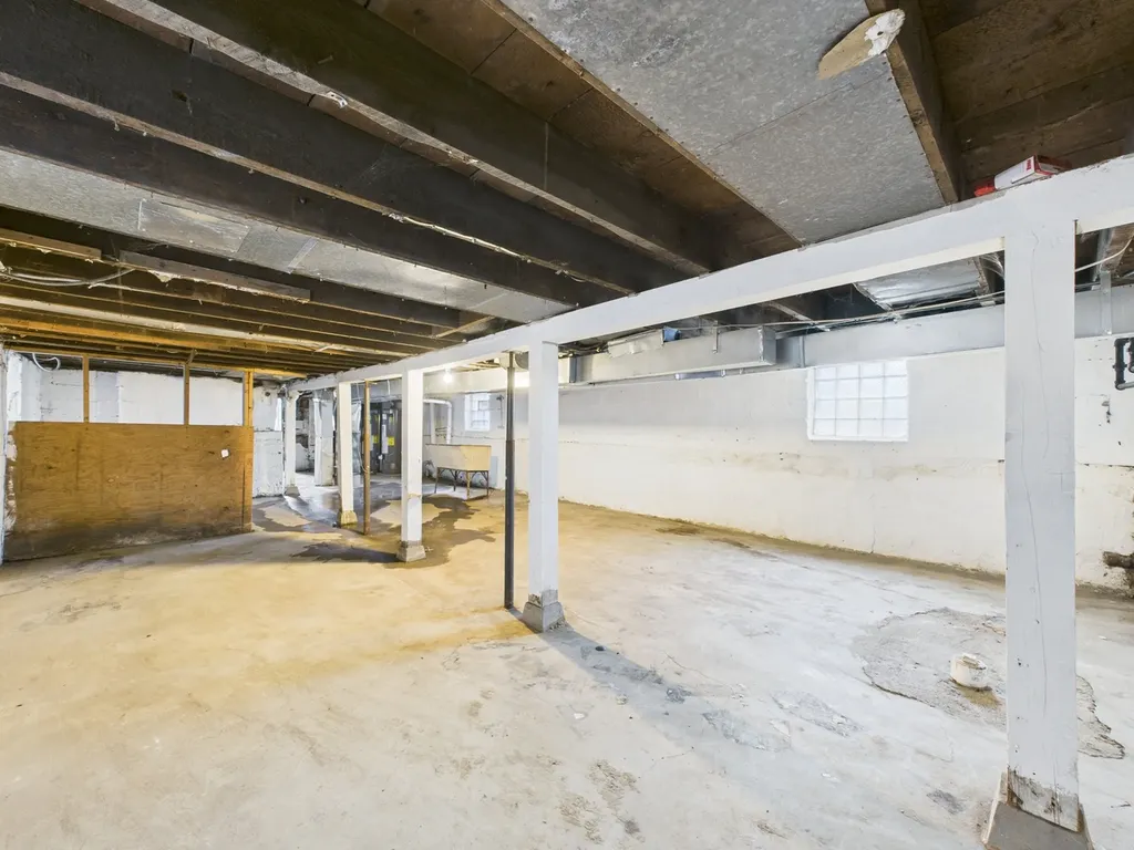 11540 South Yale Avenue Chicago IL 60628