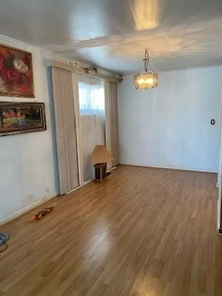 3029 West 83rd Place Chicago IL 60652