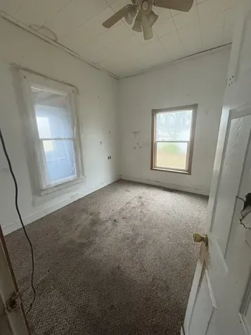 158 South Railroad Street Braidwood IL 60408