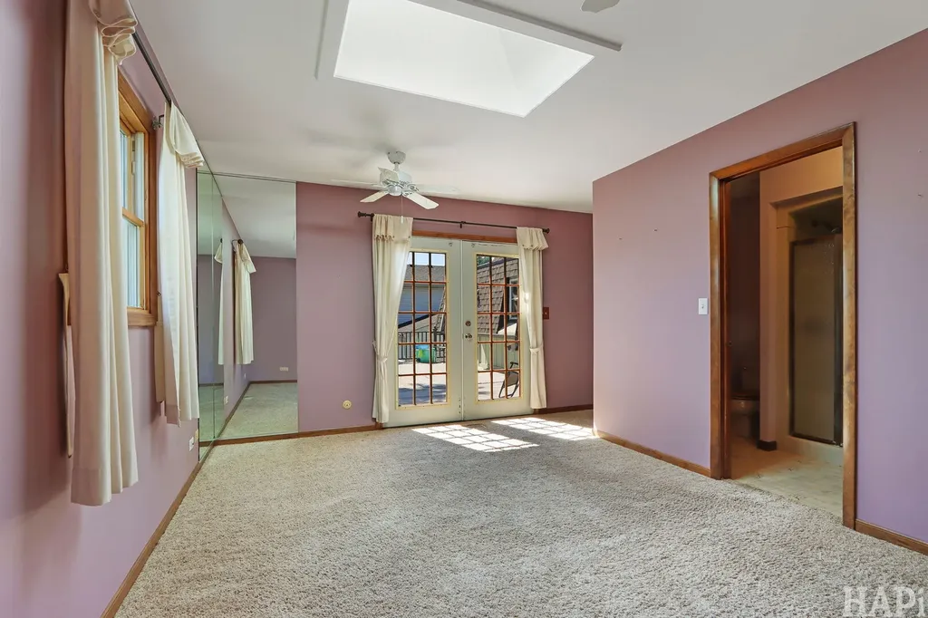 414 Cedar Street Lake In The Hills IL 60156