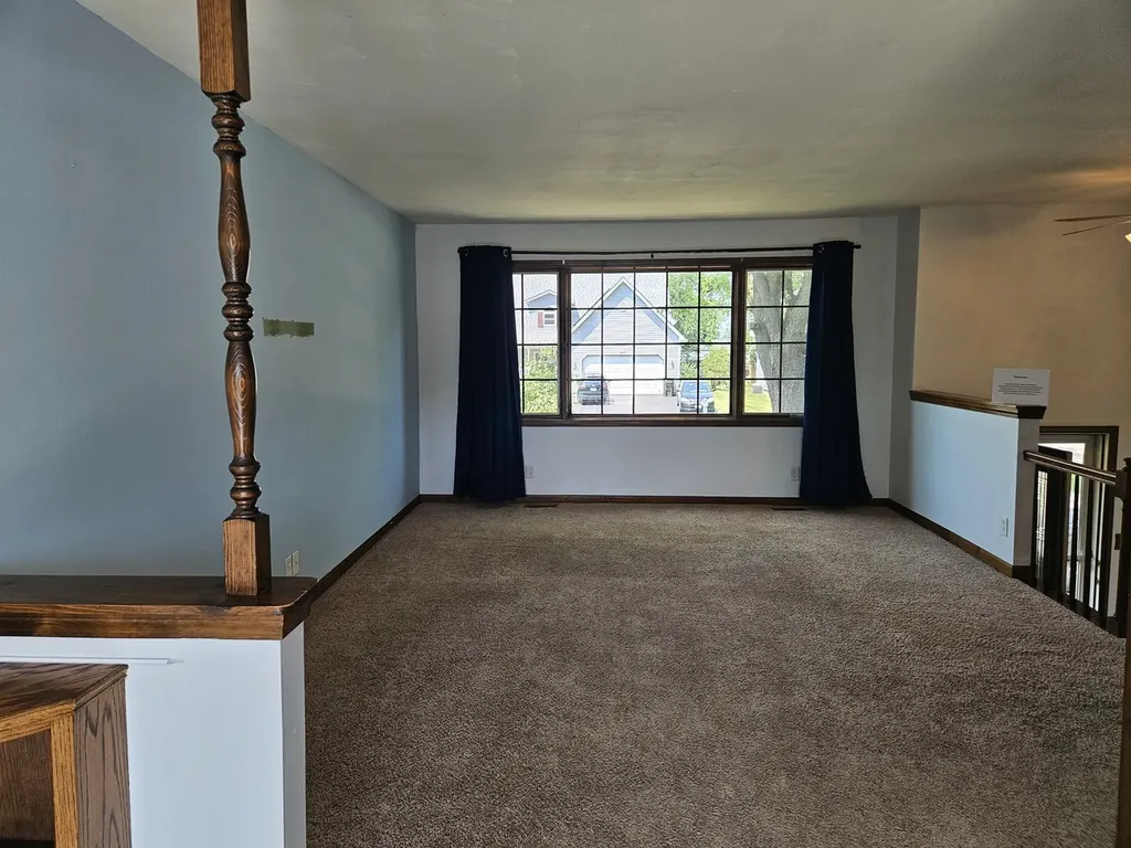 414 Cedar Street Lake In The Hills IL 60156