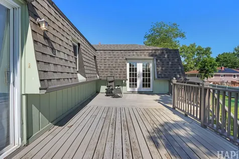 414 Cedar Street Lake In The Hills IL 60156