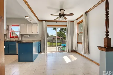 414 Cedar Street Lake In The Hills IL 60156