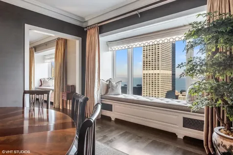800 North Michigan Avenue Chicago IL 60611