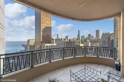 800 North Michigan Avenue Chicago IL 60611