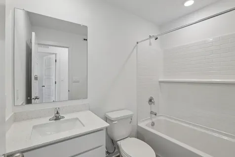 6500 Linden Trail Wonder Lake IL 60097