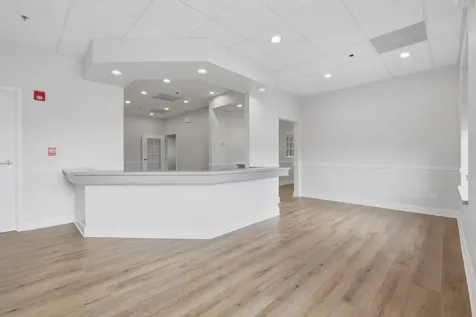 6475 Washington Street Gurnee IL 60031