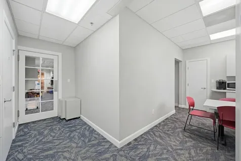 6475 Washington Street Gurnee IL 60031