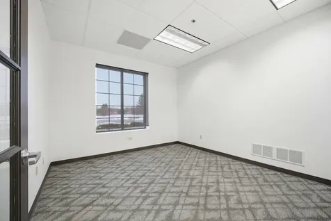 6475 Washington Street Gurnee IL 60031