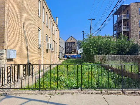 1012 West 32nd Place Chicago IL 60608