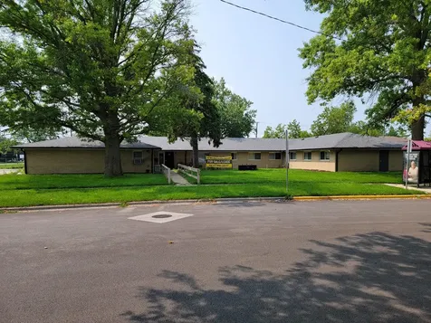 908 Greenbrier Road Dekalb IL 60115