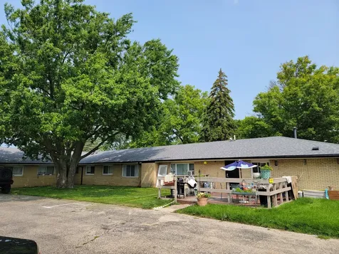908 Greenbrier Road Dekalb IL 60115