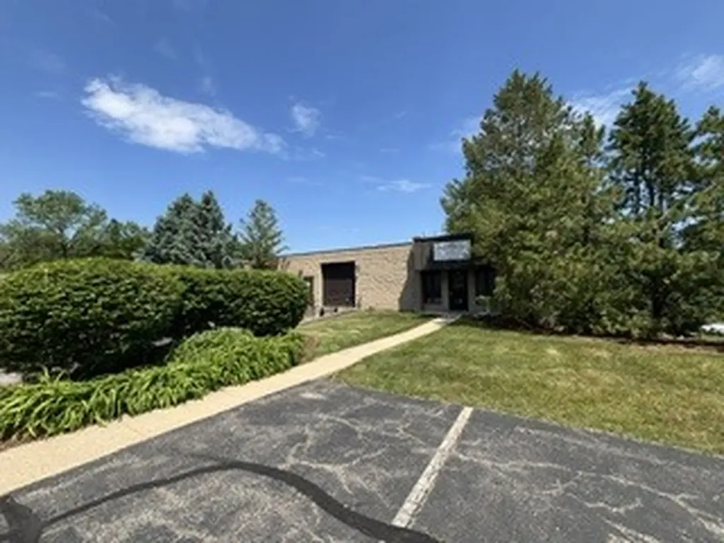 22290 North Hillview Drive Lake Barrington IL 60010
