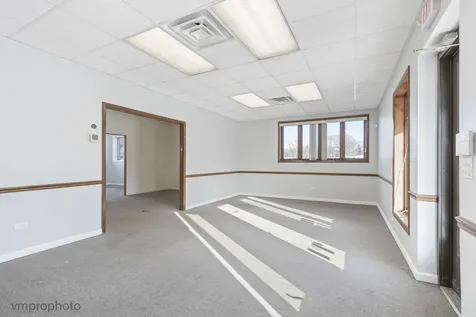 22290 North Hillview Drive Lake Barrington IL 60010