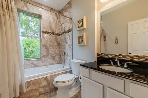 8 Birch Drive Putnam IL 61560