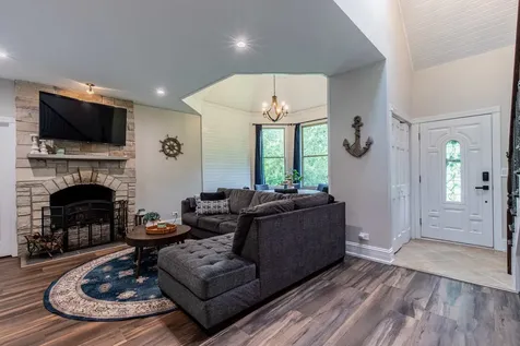 8 Birch Drive Putnam IL 61560