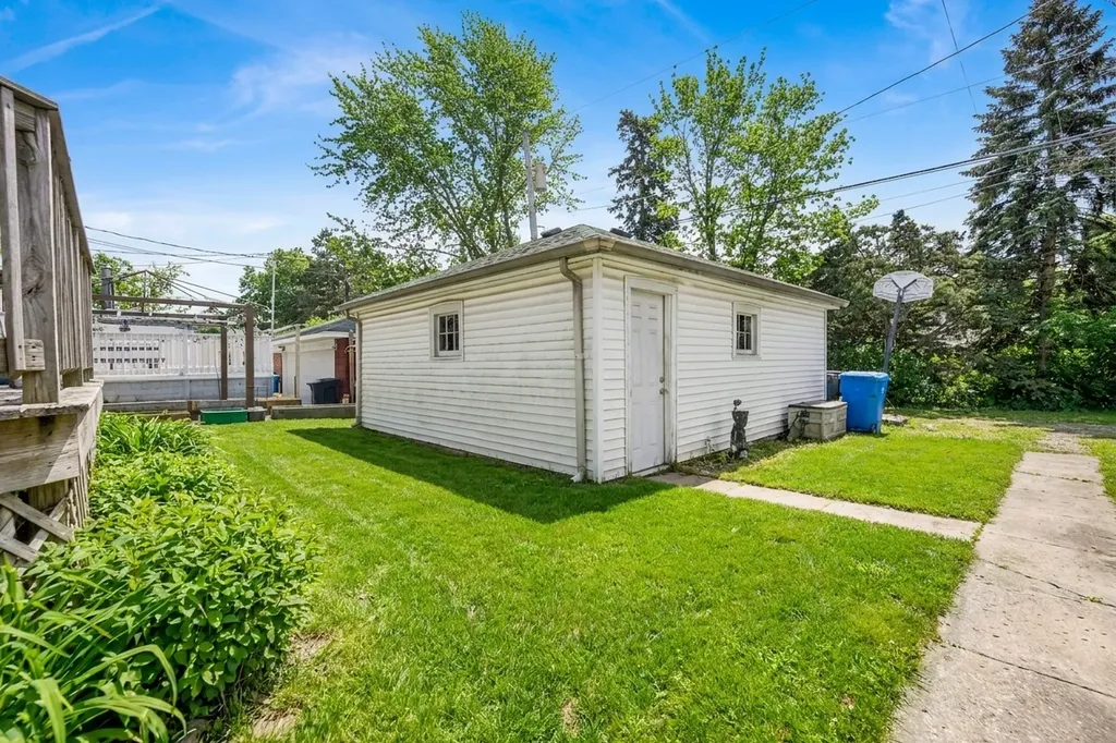 5265 West Devon Avenue Chicago IL 60646