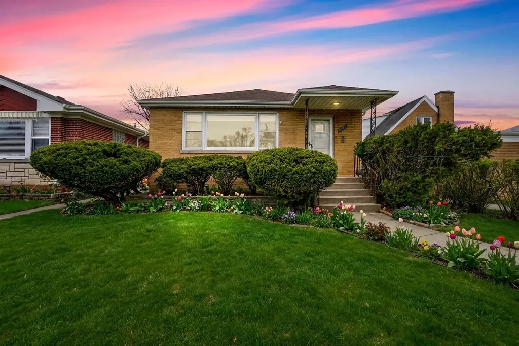 5265 West Devon Avenue Chicago IL 60646