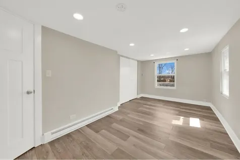 12565 Irving Avenue Blue Island IL 60406