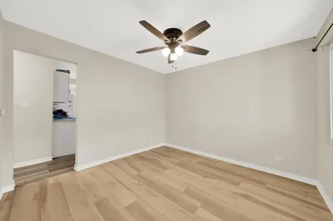 12565 Irving Avenue Blue Island IL 60406