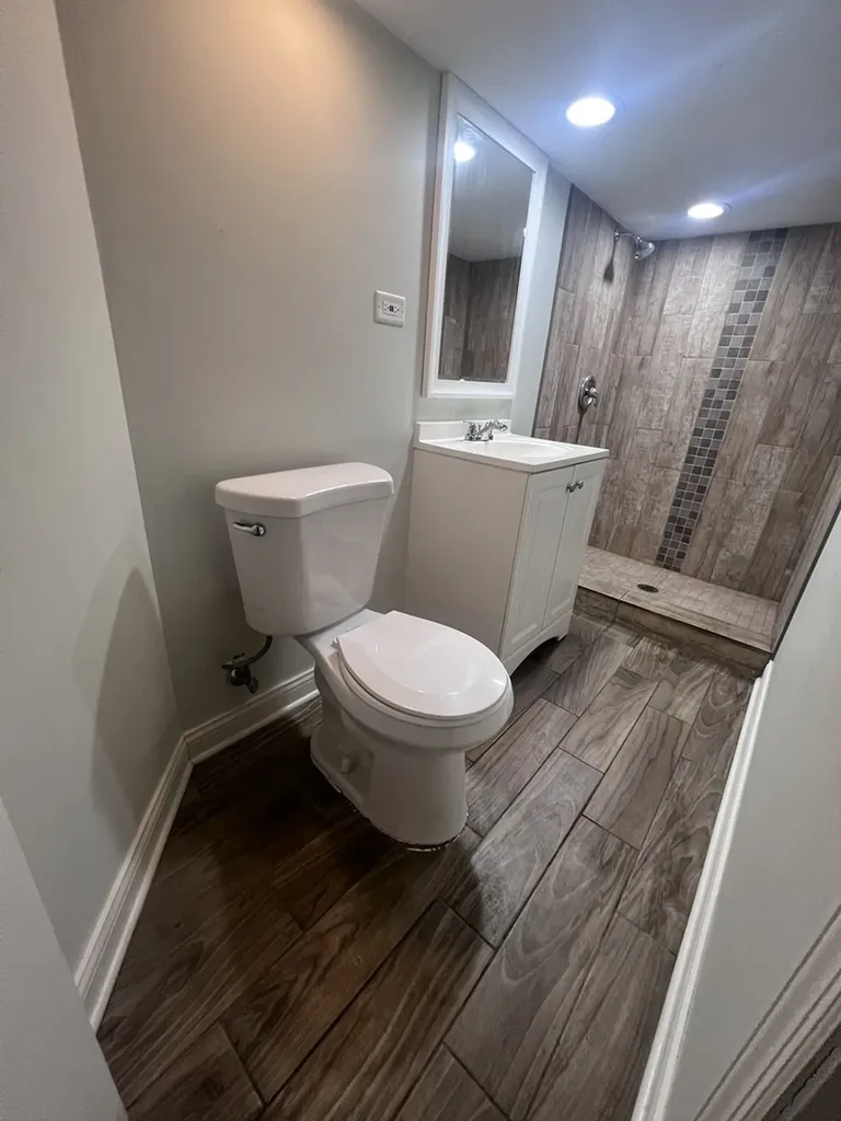 937 East 84th Place Chicago IL 60619